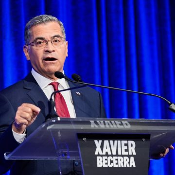 132f46a5-e3eb-46ac-be60-f2e30b41b467 Becerra Leads California Gubernatorial Primary Race Ahead of Election Day