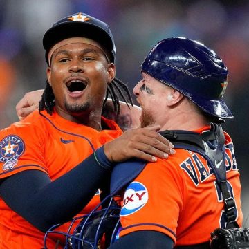 474a325c-06d3-406c-b500-6dd774462a76 Alimber Santa Makes Historic MLB Debut in Combined No-Hitter