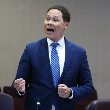 Chicago City Council Bans Officers with Extremist Ties from Police Force