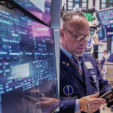 Wall Street’s Record Run Driven by Tech Stocks Amid Inflation Concerns