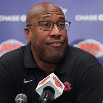 Knicks’ Dominant Performance and Anunoby’s Defensive Recognition