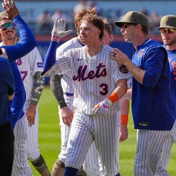 Mets Secure Dramatic Win in Subway Series
