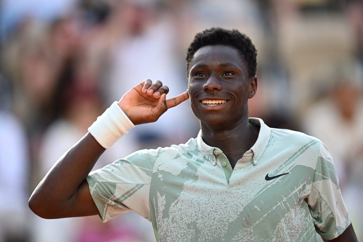 9919de78-2678-454f-9d50-145e77947cfe French Open Day 7: Women’s Draw Upset and Marathon Matches Highlight the Day