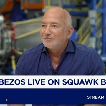a988d8da-121c-43bb-9143-d0e4932f953a Jeff Bezos Speaks on President Trump and Changes at The Washington Post