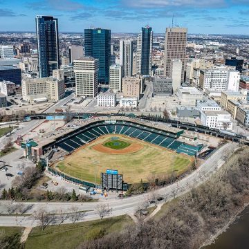 Canadian Teenager Charged with Arson After U.S. Baseball Team’s Bus Set Ablaze in Canada
