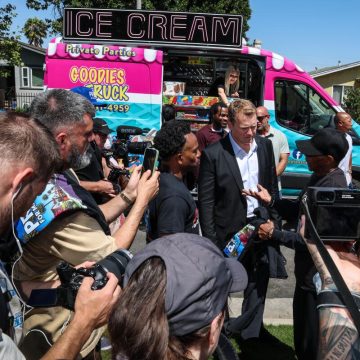 Spencer Pratt’s Campaign Visit to South Los Angeles