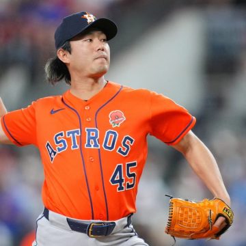 Houston Astros Achieve No-Hit Victory Over Texas Rangers