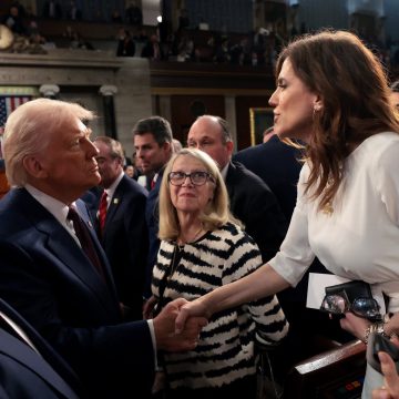 Trump Endorses Pamela Evette in South Carolina GOP Primary