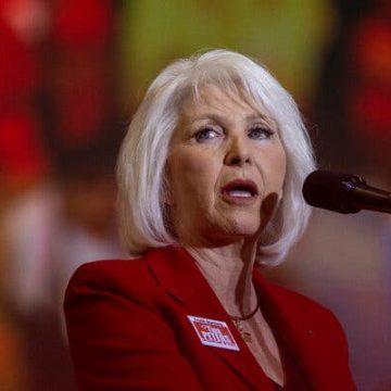 Democratic Governor’s Commute Decision Amid Political Pressure