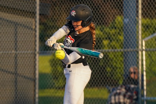 da99dd92-7736-4204-a75c-510a5d83bf5e Audrey Hennings: A Resilient Athlete Shines for Lincoln-Way Central