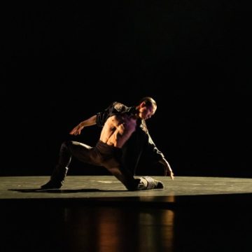 Hubbard Street Dance Chicago Spring Series: Artistic Exploration