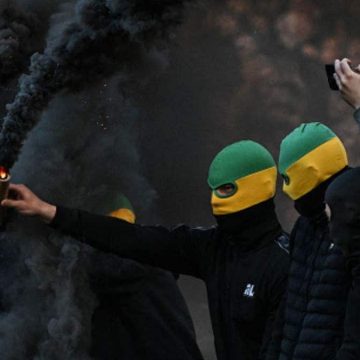 Chaos Erupts at French Football Match: Nantes vs Toulouse