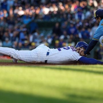 Milwaukee Brewers Triumph Over Chicago Cubs at Wrigley Field