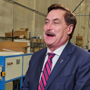 Mike Lindell’s Unlikely Path in Minnesota’s Political Landscape