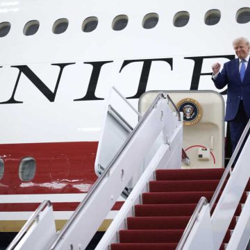 05f34cc0-664f-4962-8a5b-5991b6f90ad3 President Trump Receives Controversial New Air Force One from Qatar