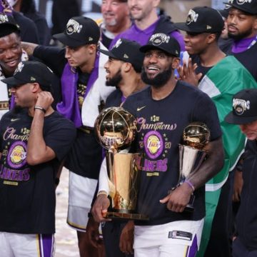 106cbec2-9006-4be2-9f99-5d902a49f7ad LeBron James Departs Lakers After Eight Seasons