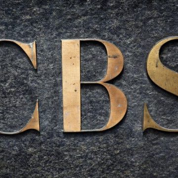 60 Minutes Correspondents Choose to Stay Amidst CBS News Crisis