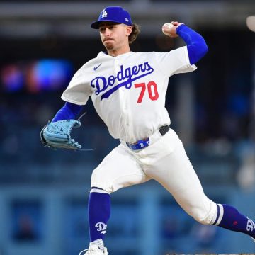 Dodgers Face Diamondbacks: Moneyline Insights