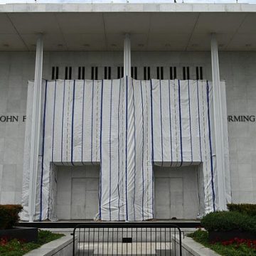 Kennedy Center Faces Uncertainty in Programming Amid Legal Disputes