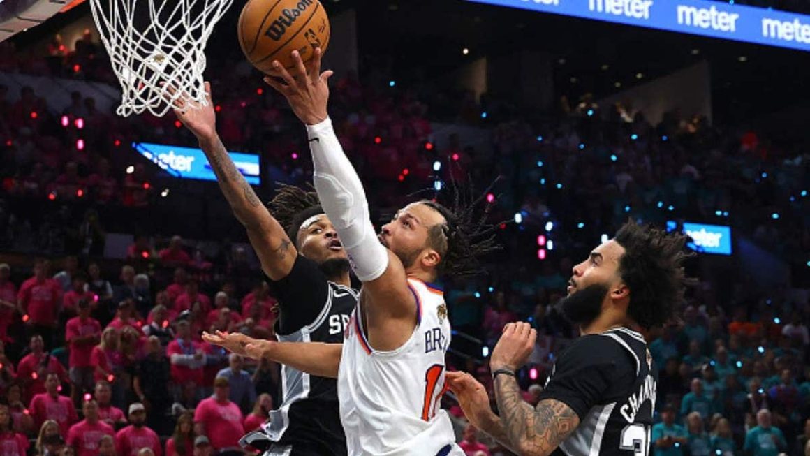 Knicks Seize Game 1 of NBA Finals with Strong Performance