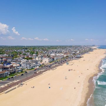 Officials Warn Beachgoers About Water-Quality Before Summer Swimming
