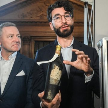 Historic French Wines Restored in Czech Castle