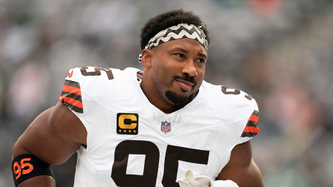 313524b5-af53-47bb-9754-a1c1b900a035 Cleveland Browns Trade Myles Garrett to Los Angeles Rams in Major Deal