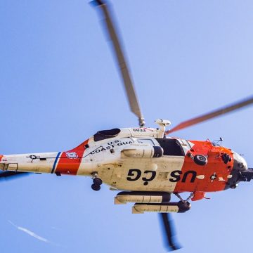 325d958f-0b13-4aef-958d-47ace577cf77 Coast Guard Helicopter Crash in Alaska Injures Four Crew Members