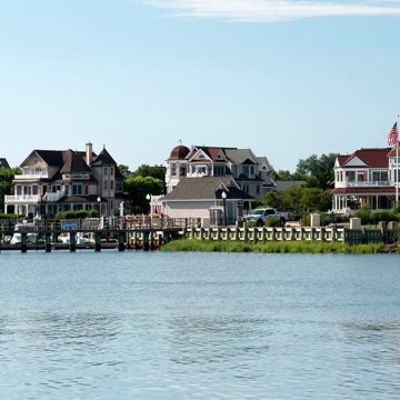 33686377-48f5-406d-afa8-e90c86a5fda6 High Bacteria Levels Prompt Swimming Advisories in New Jersey