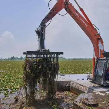 Challenges Facing Lakes in Kashmir