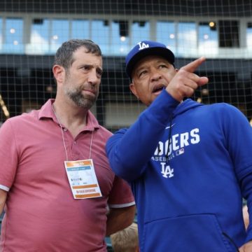 Highlights from the Chicago White Sox vs. Los Angeles Dodgers Game