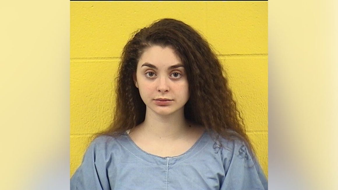 3b2fd26c-e455-4818-a97d-e85d09422b15 Convicted Killer Mackenzie Shirilla Takes On Prison Job Amid Life Sentence