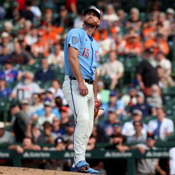 Challenges Persist for Chicago Cubs Despite Brief Rays of Hope
