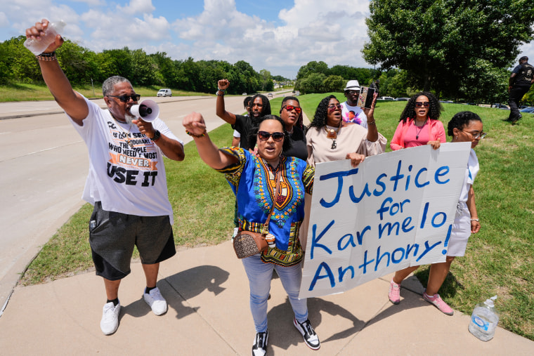 3deda5be-66ee-4163-9c85-6f78bfefbcb7 Tensions Rise in Texas Teen Murder Trial