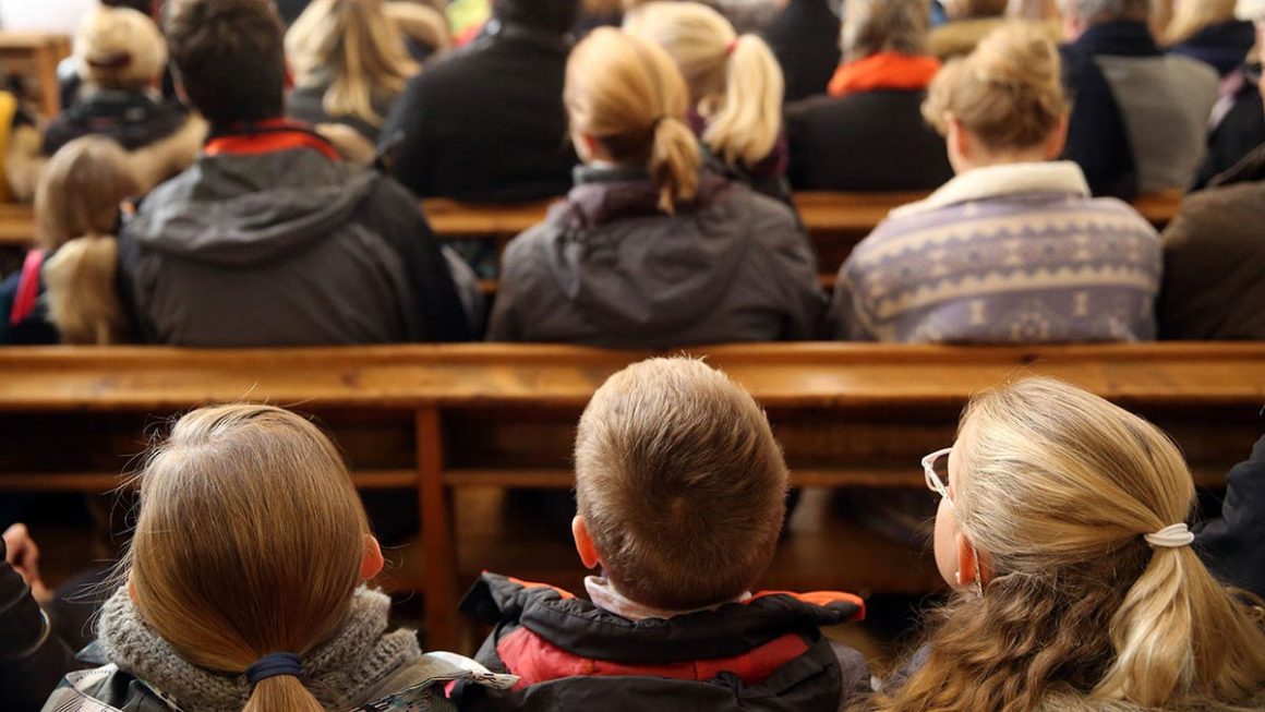 Parental Influence Key in Sustaining Child’s Faith, Study Finds