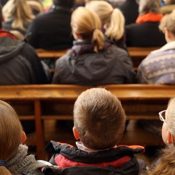 Parental Influence Key in Sustaining Child’s Faith, Study Finds