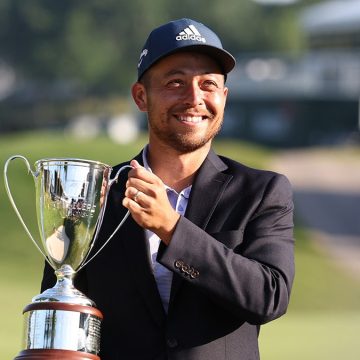 Golfers Ready for the Travelers Championship at TPC River Highlands