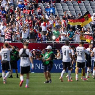 462a56a9-6cbb-4dbf-8e79-fea32d4754aa Germany Defeats United States in World Cup Warm-Up Match