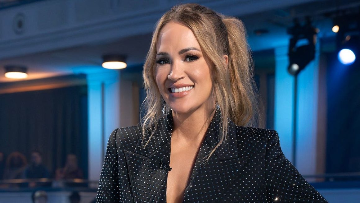 Carrie Underwood Expresses Patriotism with Tennessee Residence