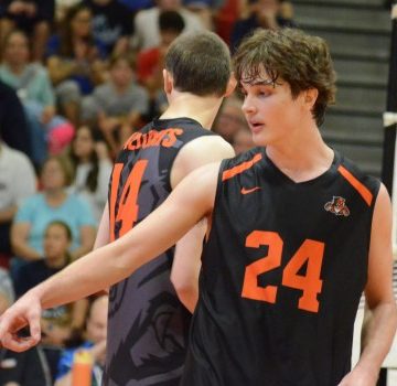 Mundelein Secures Win Over Oswego in State Semifinal