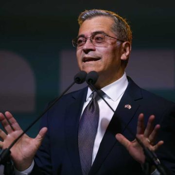 Democrat Xavier Becerra Advances in California Governor Race