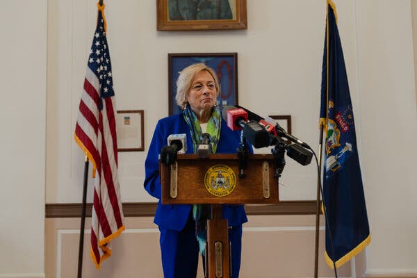 4fd2d0ea-04e1-45a7-97cd-358824799279 Maine Senate Race Faces Turmoil Amid Platner Controversy