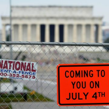 Trump Responds to Vandalism Allegations at Lincoln Memorial Reflecting Pool
