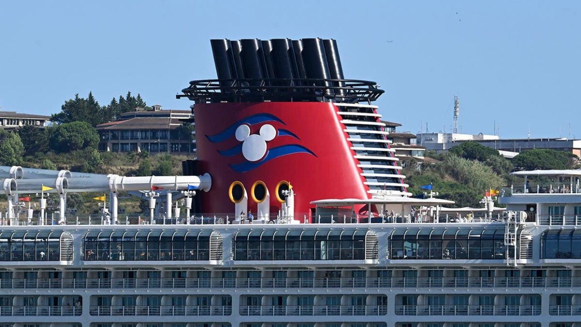 Disney Cruise Line Updates Policy on Cabin Door Decorations