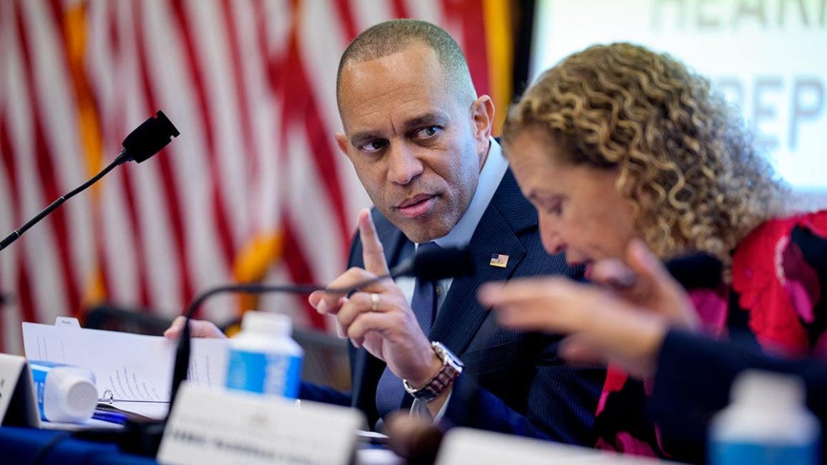 Debbie Wasserman Schultz Faces Criticism Over Re-Election Bid