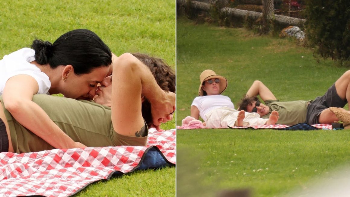 Katy Perry and Justin Trudeau’s Blossoming Romance