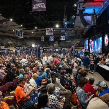 Minnesota Republicans Hold Moment of Silence for Derek Chauvin