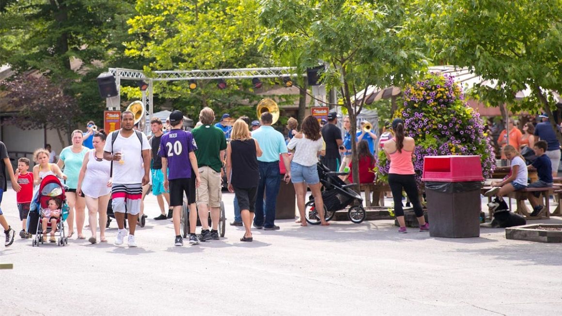 6547343b-7aca-4c5a-9227-f4200f284fdb Knoebels Amusement Resort: A Unique Free-Admission Park