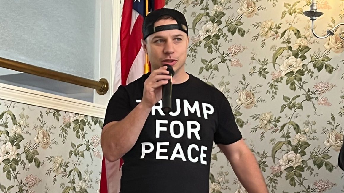 Candidate Vows Congressional Salary to Veteran’s Family