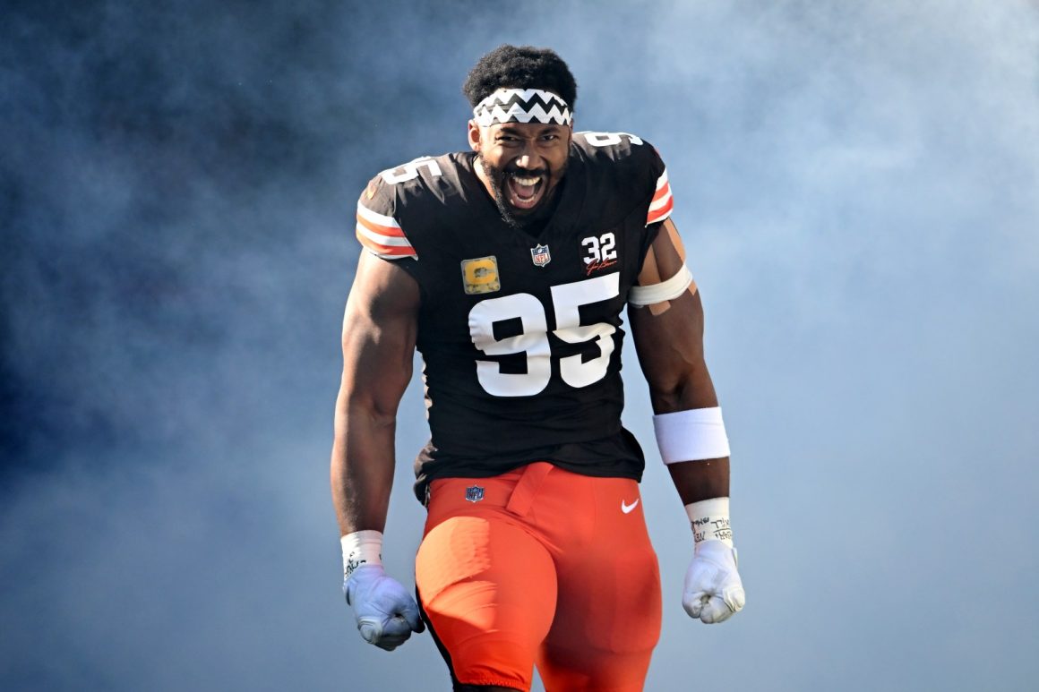 6bd7356a-5960-4b82-bb5a-6fa31694ffa3 Myles Garrett Traded to Los Angeles Rams in Landmark Deal
